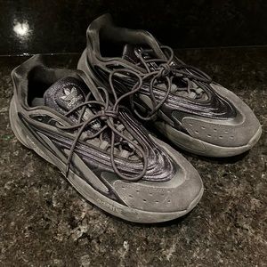 Adidas sneakers size 8.5
